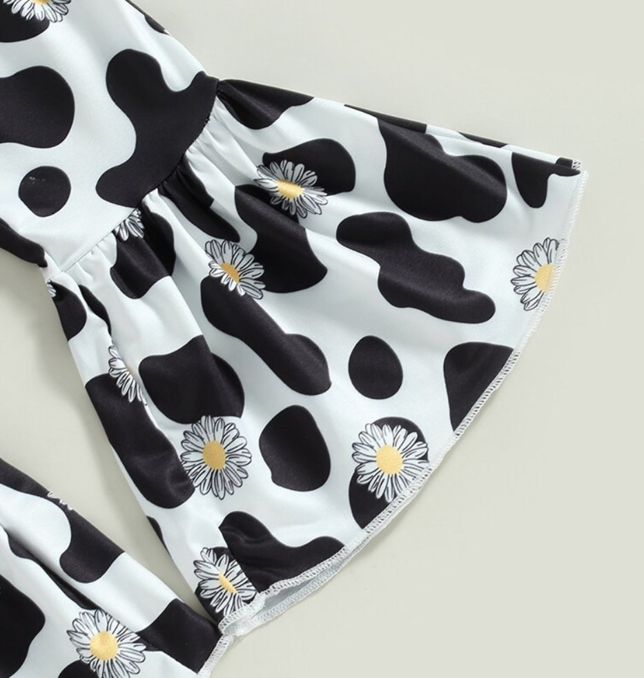 Daisy Cow Girl T-shirt with Cow Print Bell Bottoms #100093
