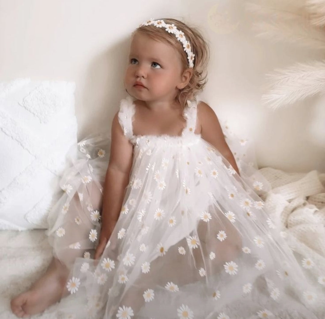 White Daisy Tulle Dress #1000122