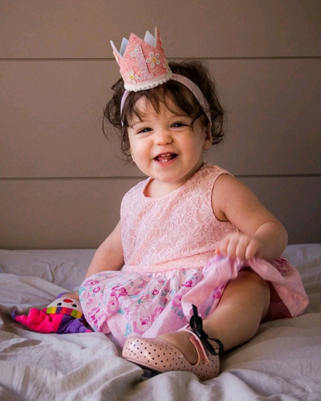 One Birthday Crown Daisy #4000425