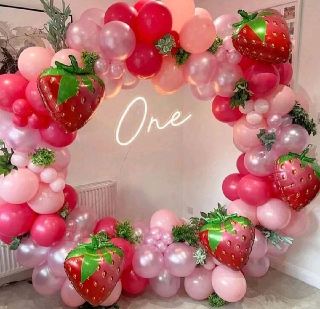 6PCS Strawberry Balloon Set #500031